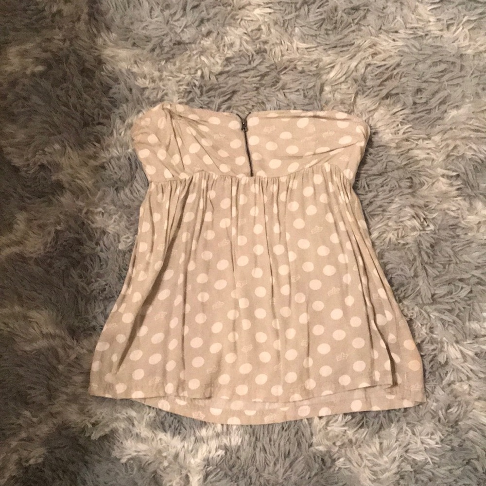 Strapless top